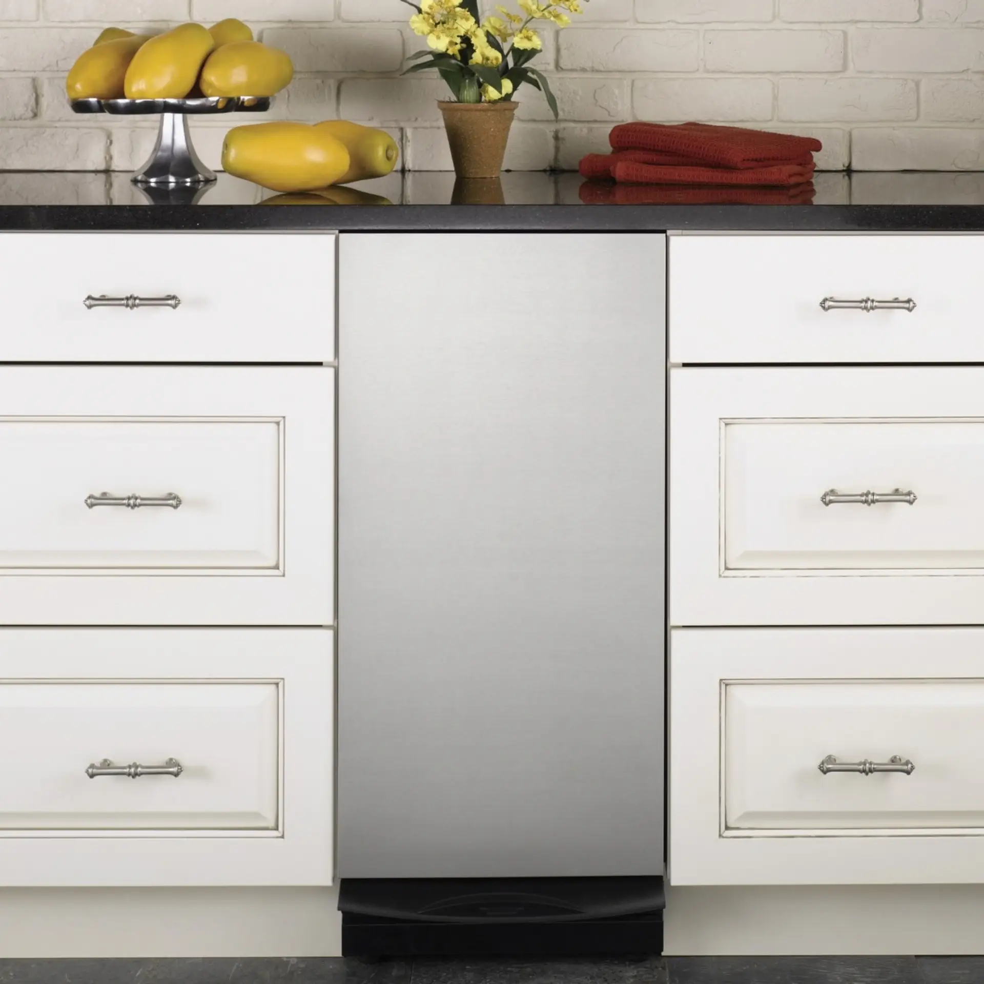 GE Universal 15" Built-In Compactor - Image 2